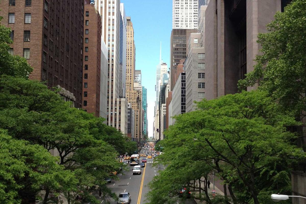 Sinergi Kepemimpinan Pendidikan Indonesia–Malaysia, IAB Highlands dan AWI Sumbar Jalin Kerja Sama